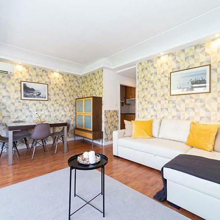 Apartamento Trafalgar Apartment มาดริด ภายนอก รูปภาพ