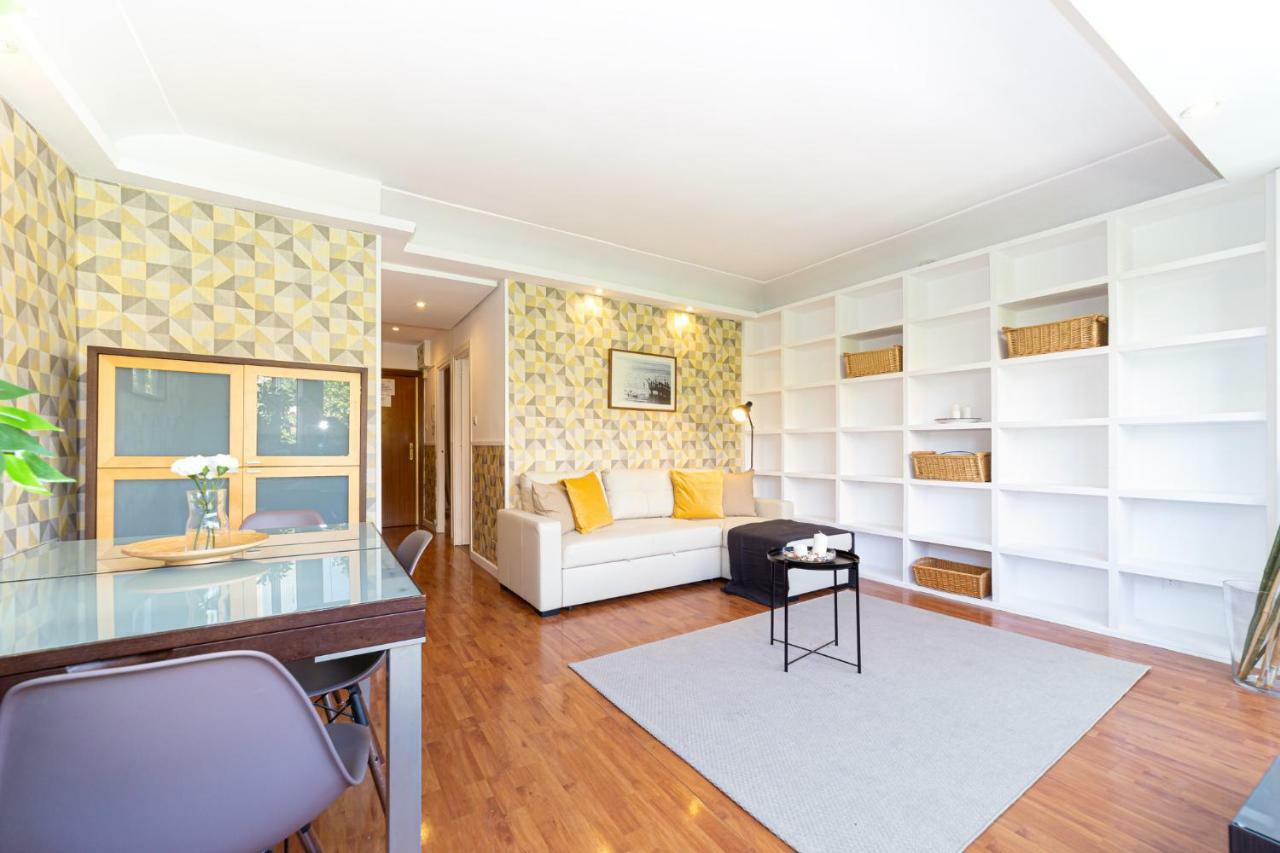 Apartamento Trafalgar Apartment มาดริด ภายนอก รูปภาพ